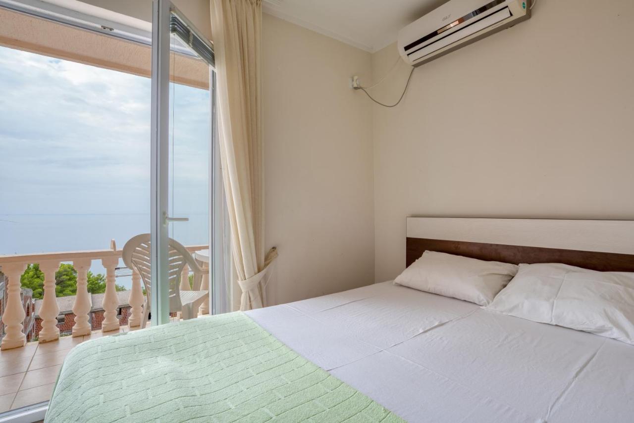 Apartmani Bronhi Сутоморе Екстер'єр фото