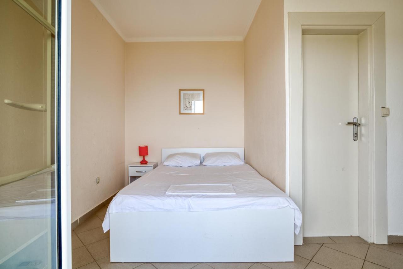 Apartmani Bronhi Сутоморе Екстер'єр фото